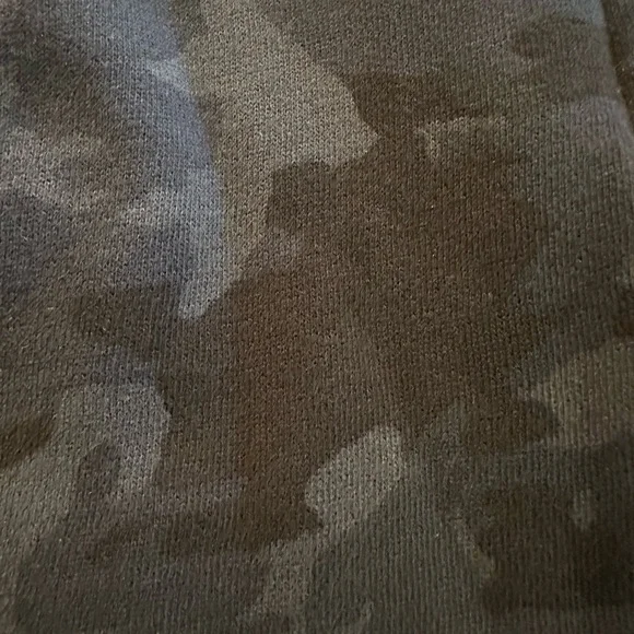 Lululemon  | Incognito Camo Multi Gray Scuba Hoodie| Size 12 | Gray Camo - Picture 4 of 8